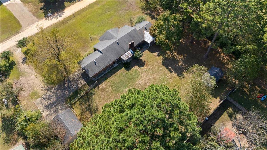 123 Randall RD, Broken Bow, OK 74728