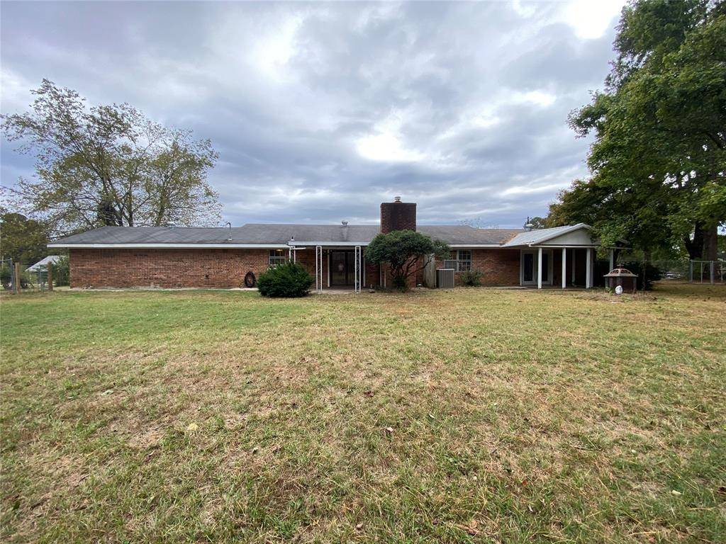 123 Randall RD, Broken Bow, OK 74728