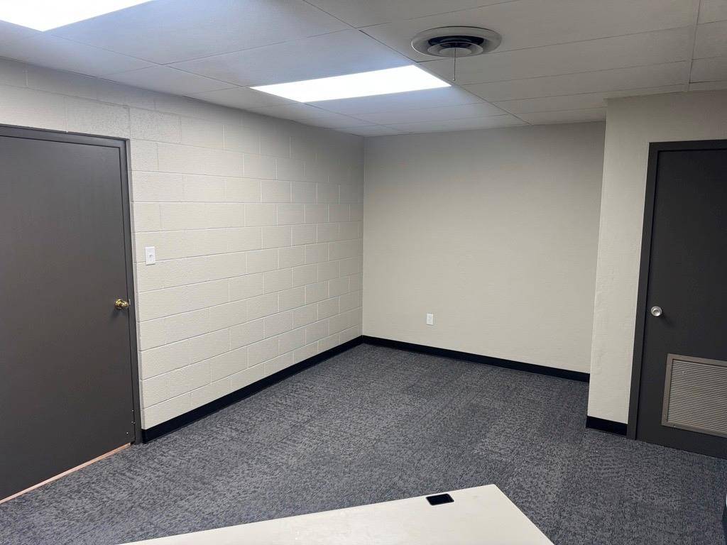 110 E Franklin ST #102, Weatherford, OK 73096