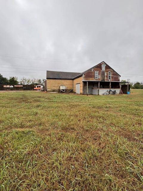 1720 E Columbia ST, Okemah, OK 74859