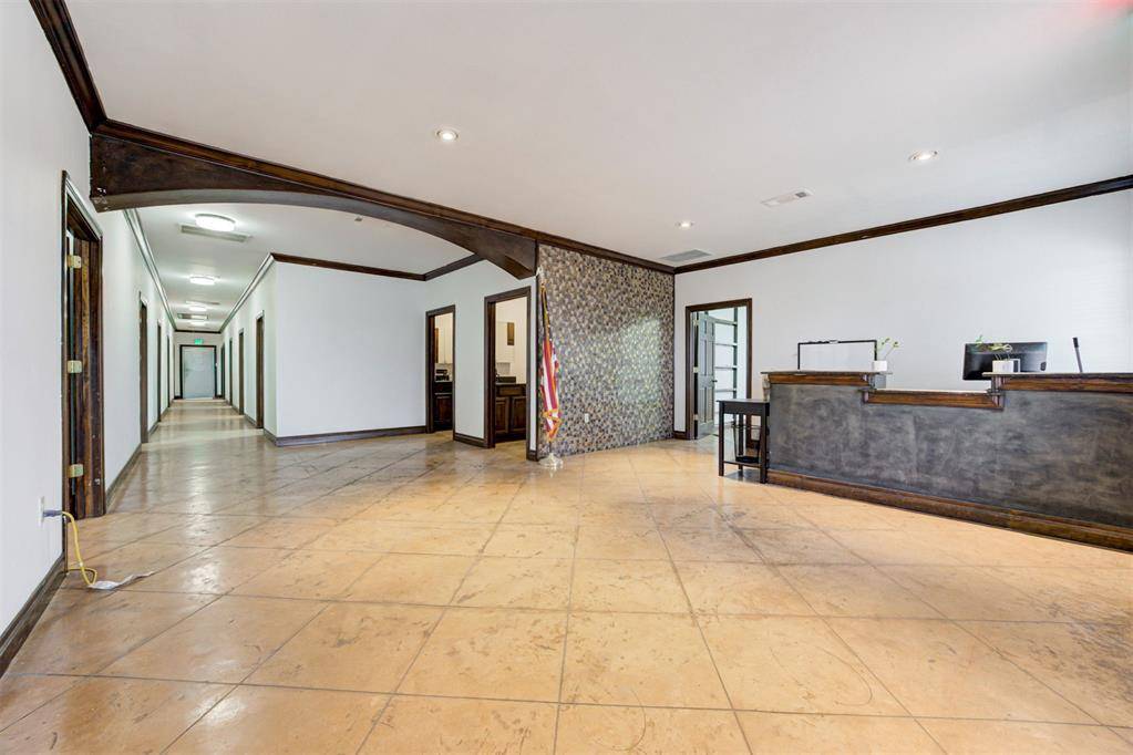 11575 S Western AVE, Edmond, OK 73025