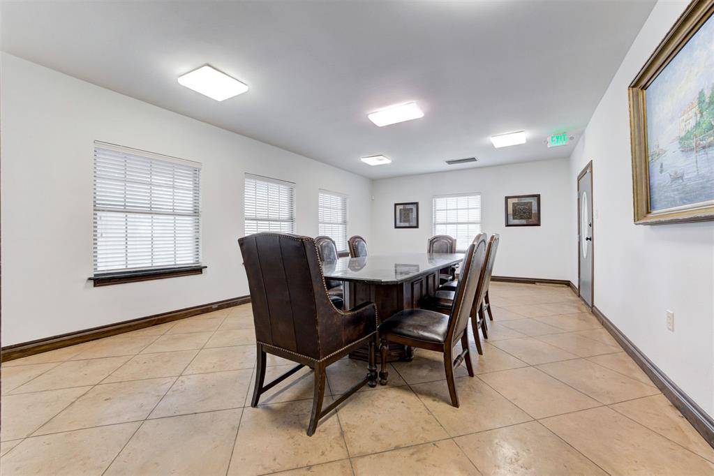11575 S Western AVE, Edmond, OK 73025