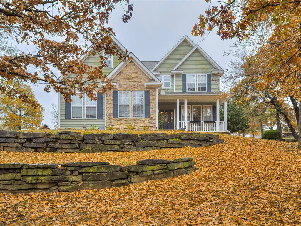 2485 Avalon DR, Eufaula, OK 74432