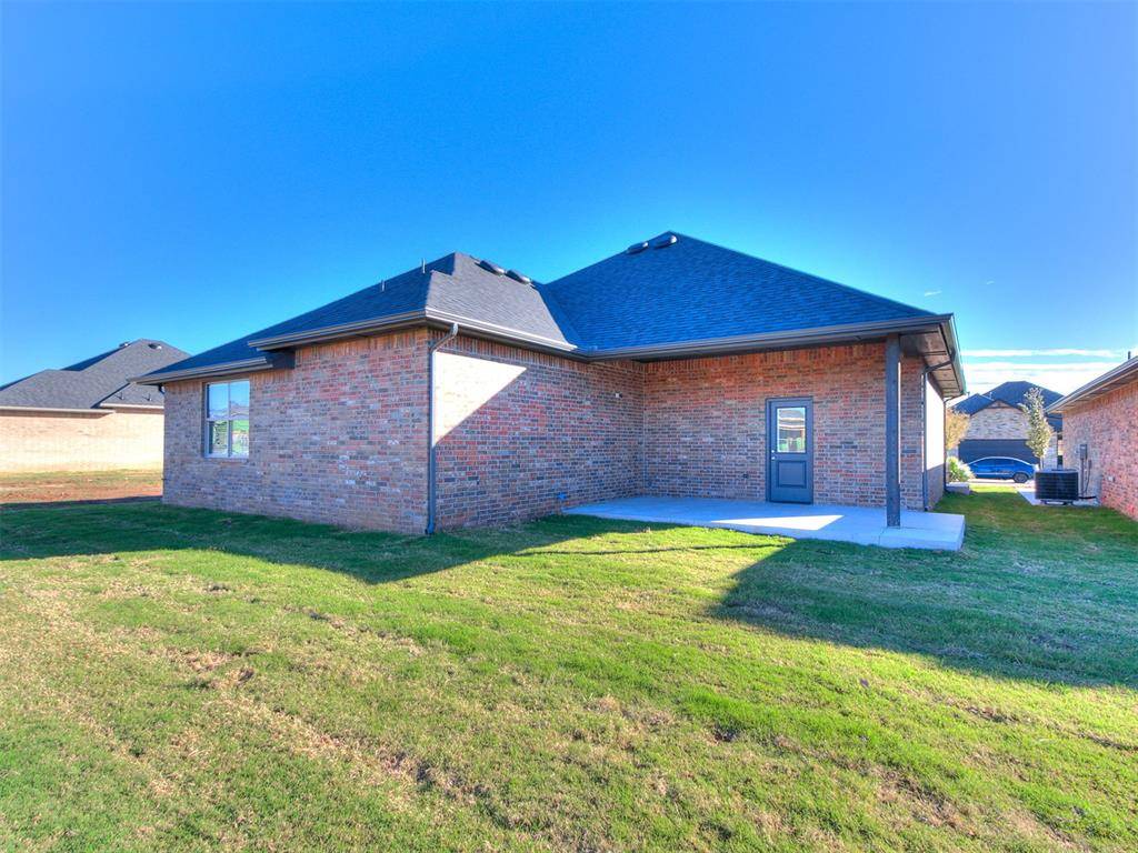 16021 Zamora LN, Oklahoma City, OK 73170