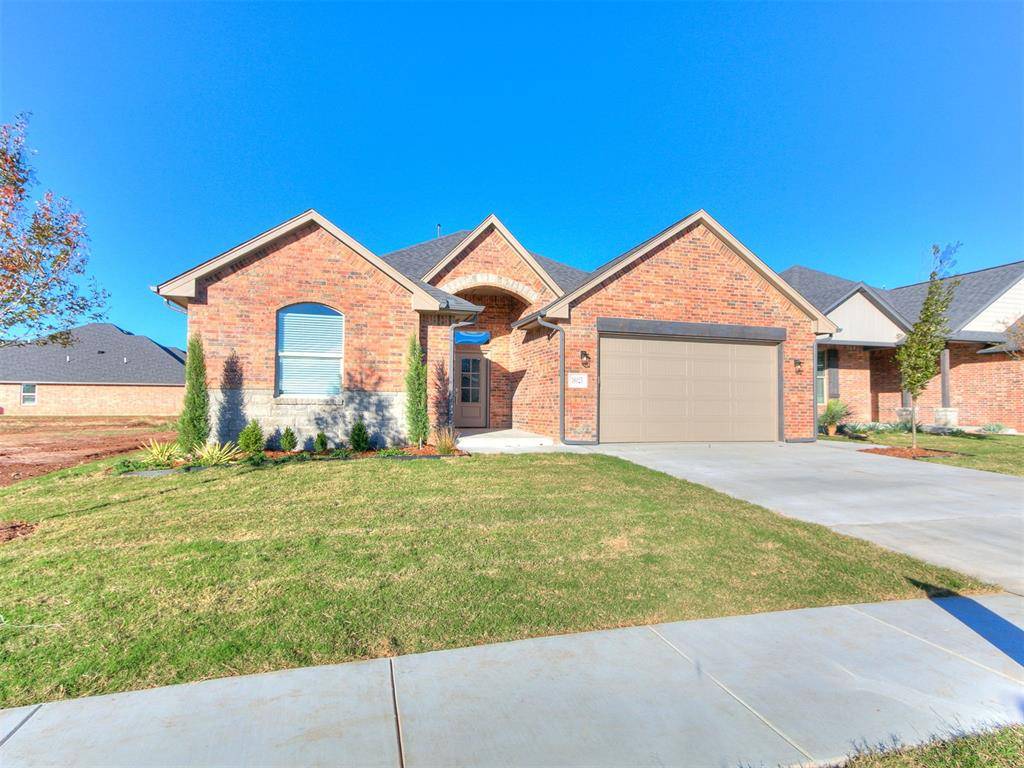16025 Zamora LN, Oklahoma City, OK 73170