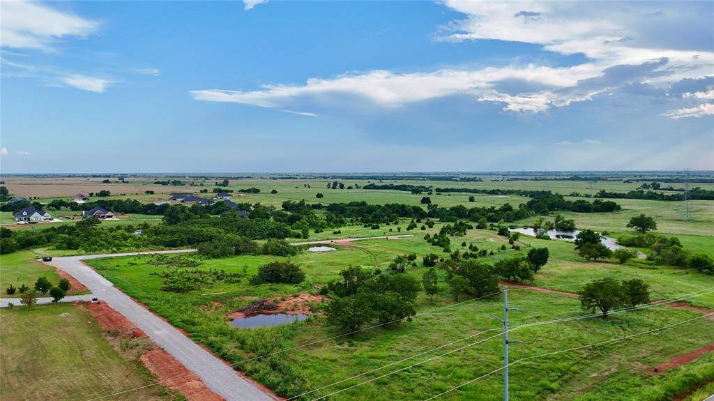 13 W Industrial RD, Guthrie, OK 73044