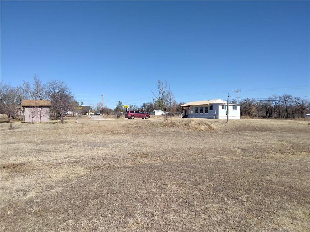 151 S Peebly RD, Choctaw, OK 73020