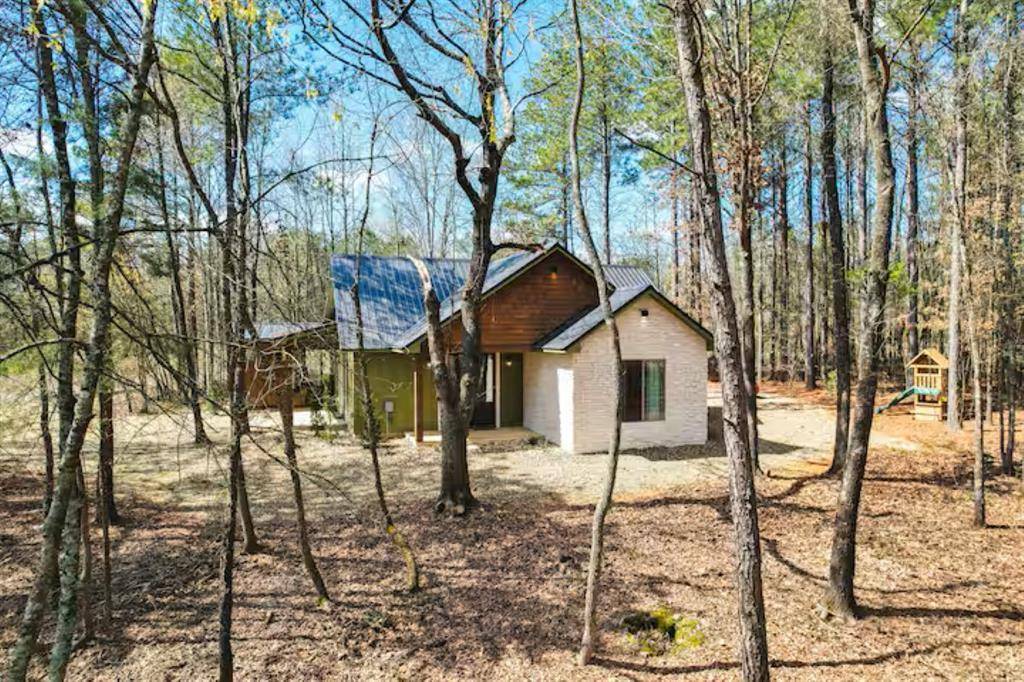 39 Jericho RD, Broken Bow, OK 74728