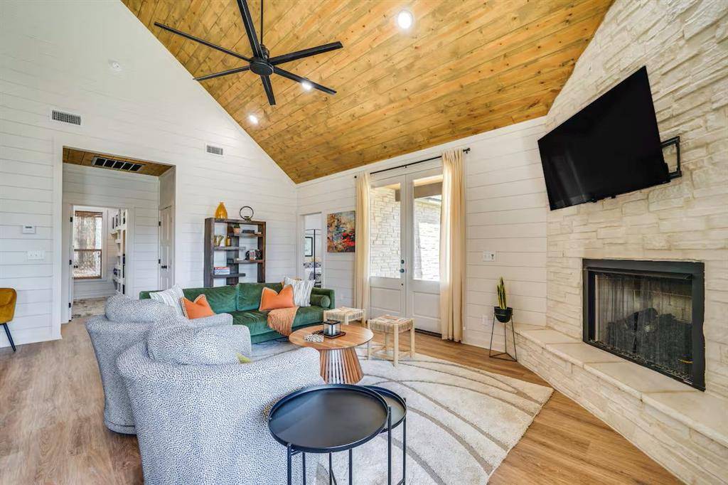 39 Jericho RD, Broken Bow, OK 74728
