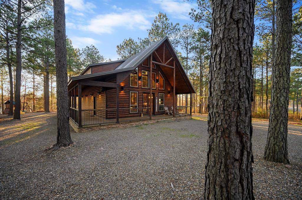 88 Sugar Pine LOOP, Broken Bow, OK 74728