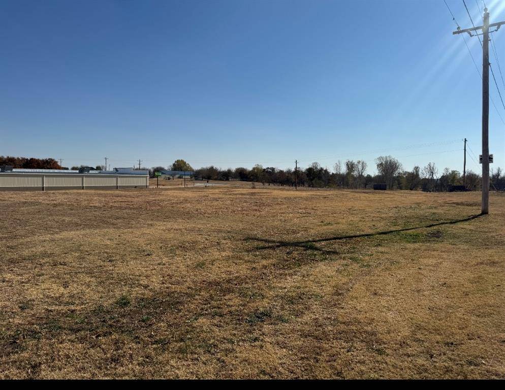 2505 W Veterans Memorial HWY, Blanchard, OK 73010