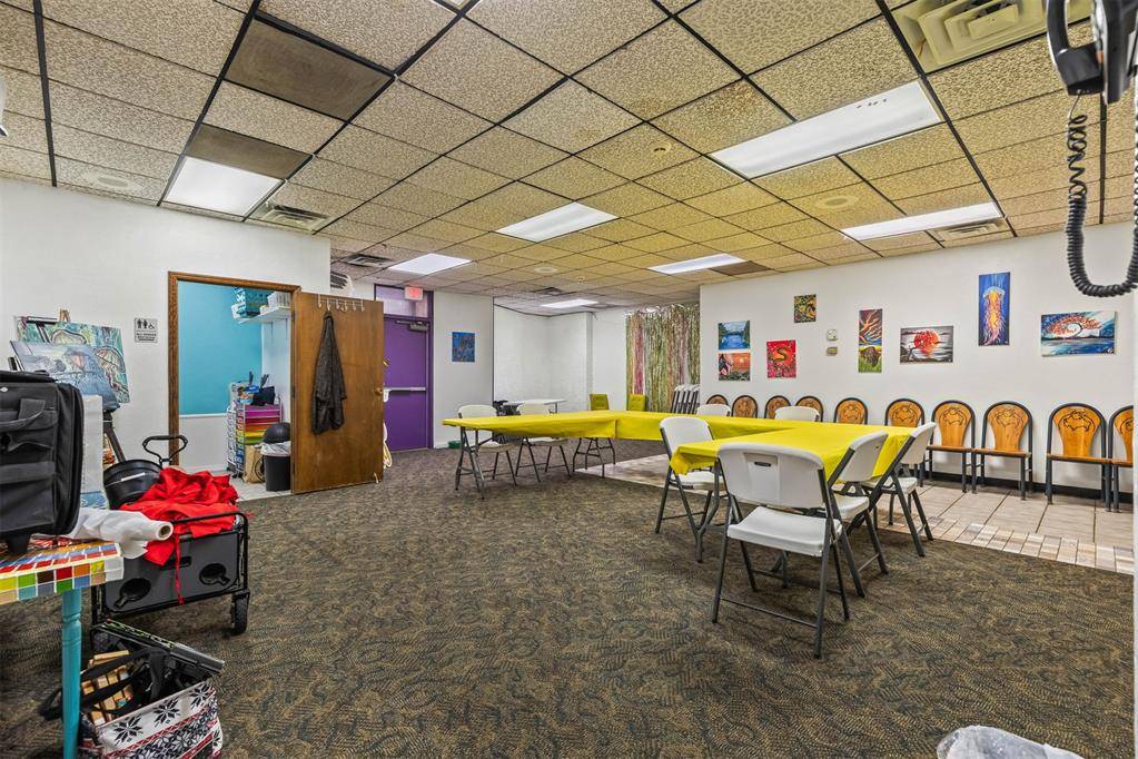 11223 NW 10th ST, Yukon, OK 73099