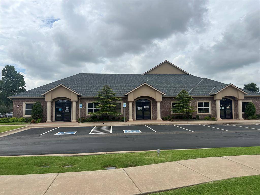 1224 SW 104th ST, Oklahoma City, OK 73139