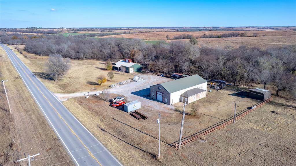 655 Us Highway 277, Ninnekah, OK 73067