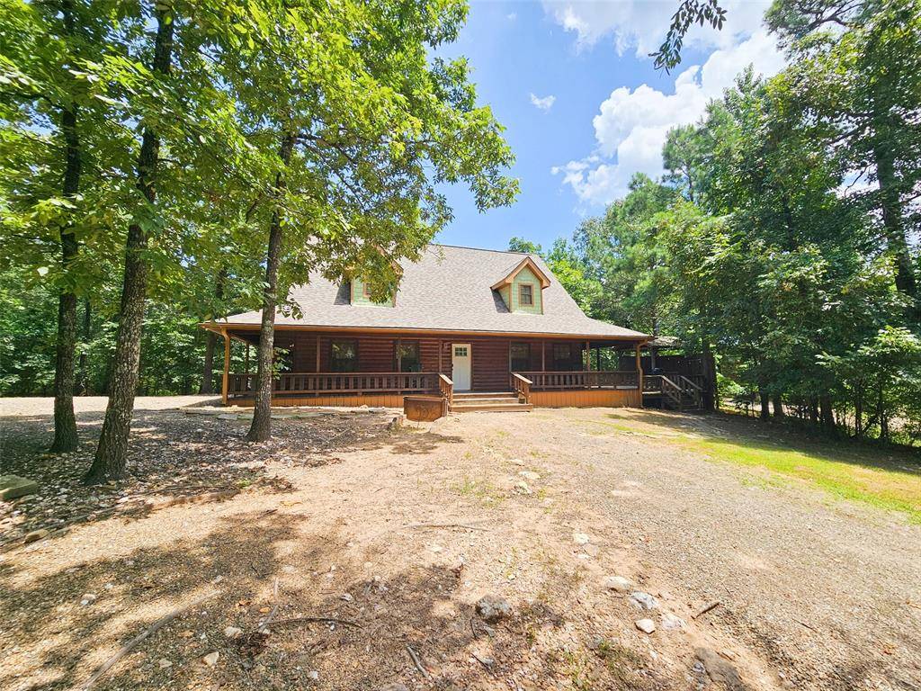 302 Orca RD, Broken Bow, OK 74728