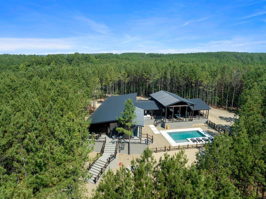 256 Bear Hickory TRL, Broken Bow, OK 74728