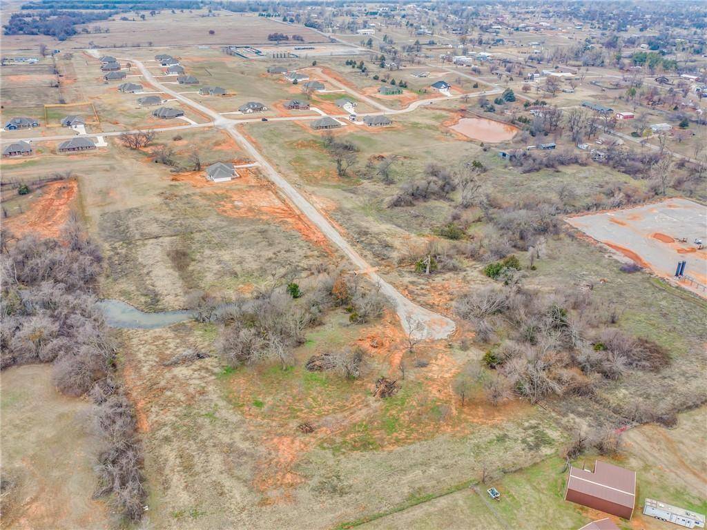 2338 Dixie DR, Blanchard, OK 73010
