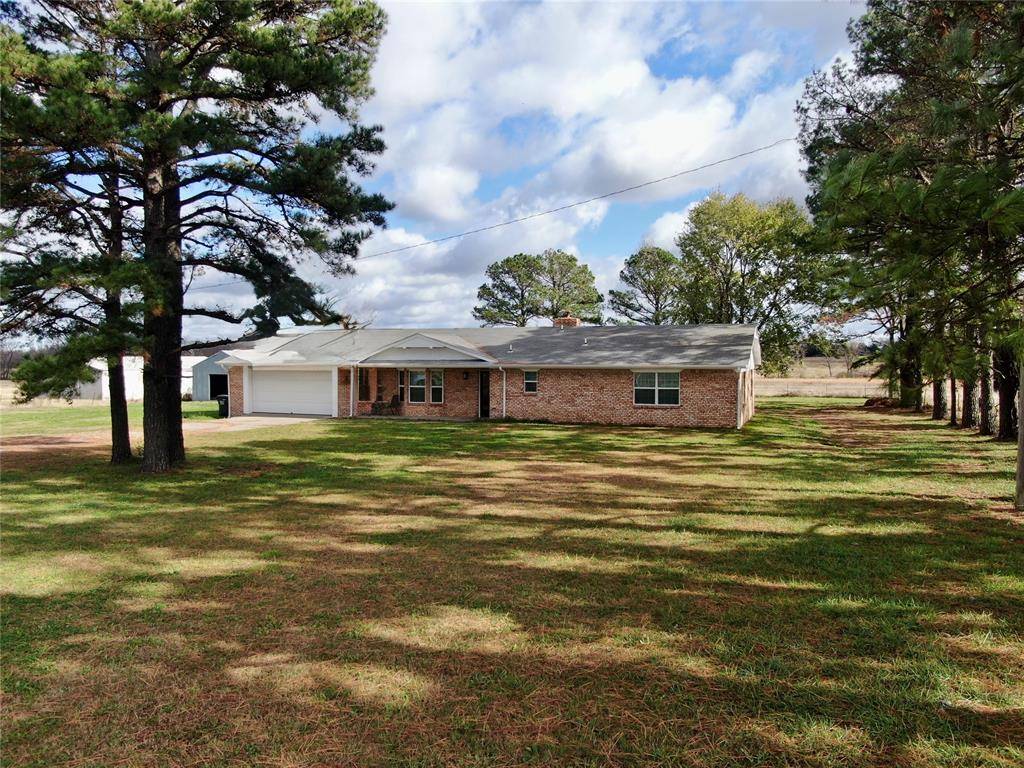 11086 N 368 RD, Okemah, OK 74859