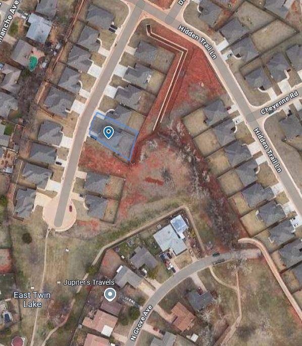 7054 Richardson CT, Warr Acres, OK 73132