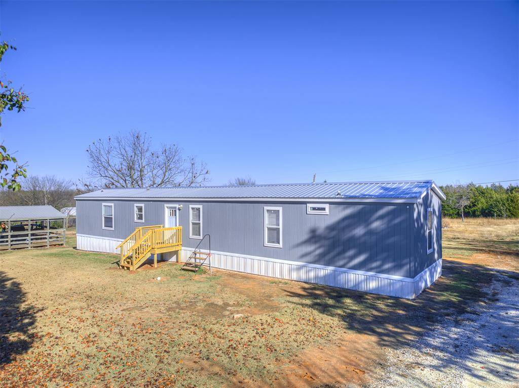 623 S Layton AVE, Earlsboro, OK 74840