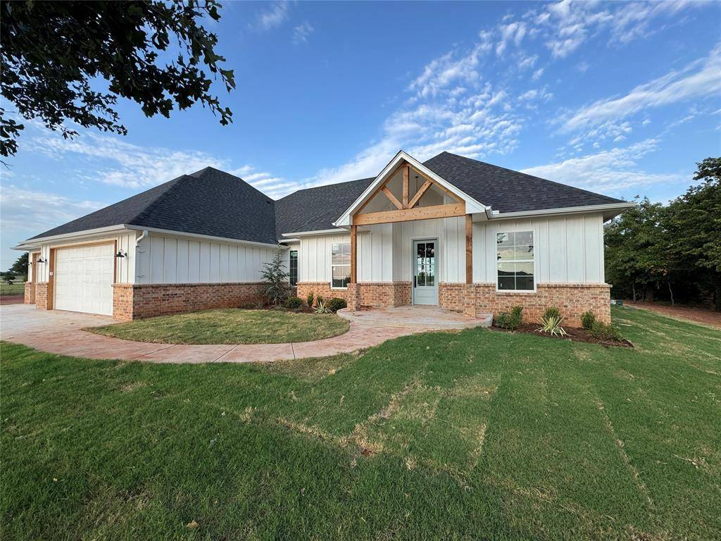 1209 Twin Oaks DR, Blanchard, OK 73010