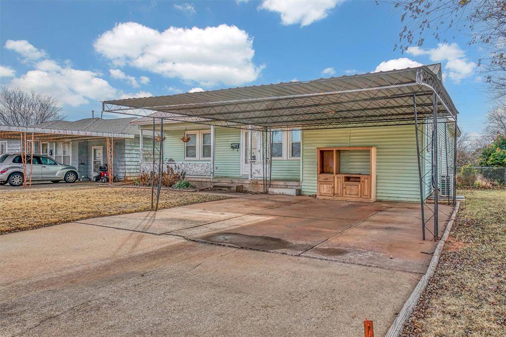 131 Thornton LN, Elk City, OK 73644
