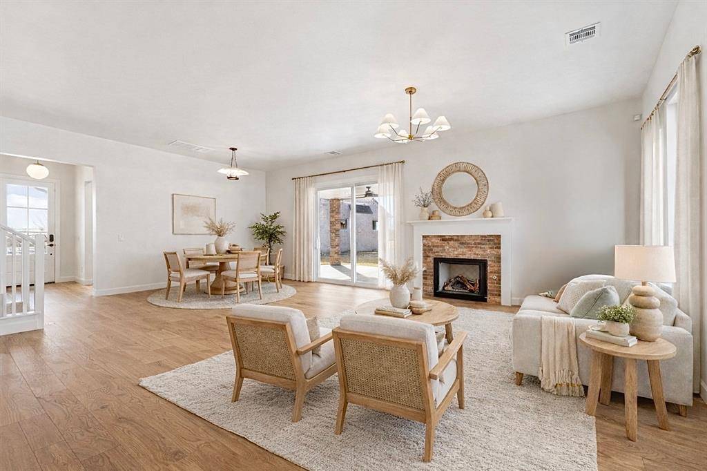 6001 Frankie Lynn LN, Edmond, OK 73034