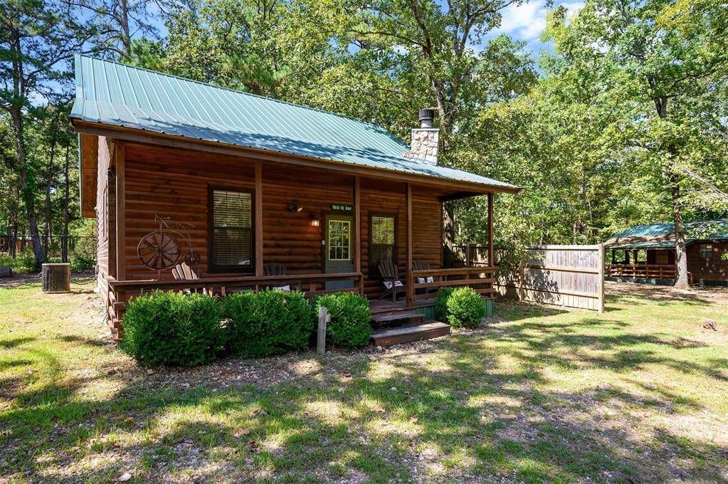 183 Pine Meadow LN, Broken Bow, OK 74728
