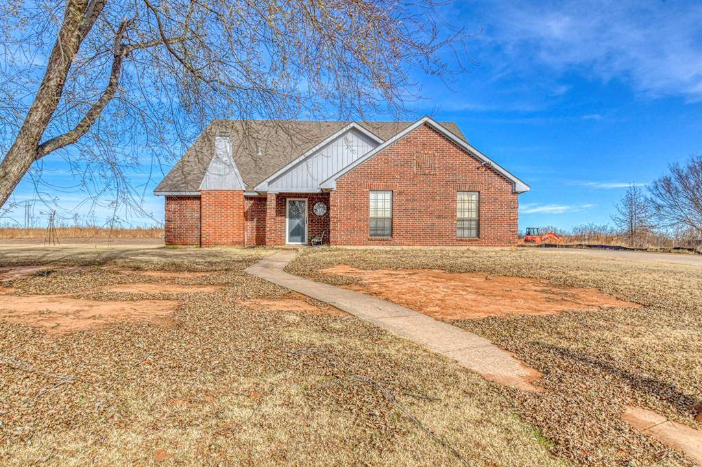 1027 Woodbrook BLVD, Purcell, OK 73080