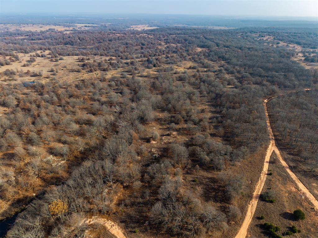 106 ac III Lakes Rd., Boley, OK 74829