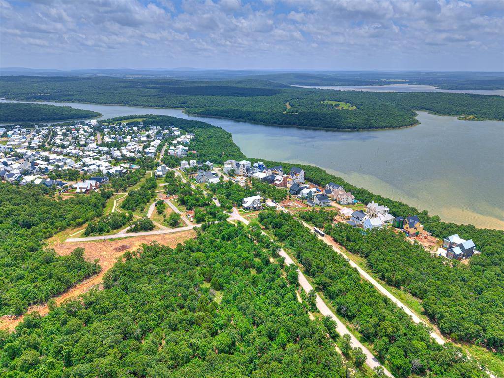 105 Ridgeline RD, Carlton Landing, OK 74432