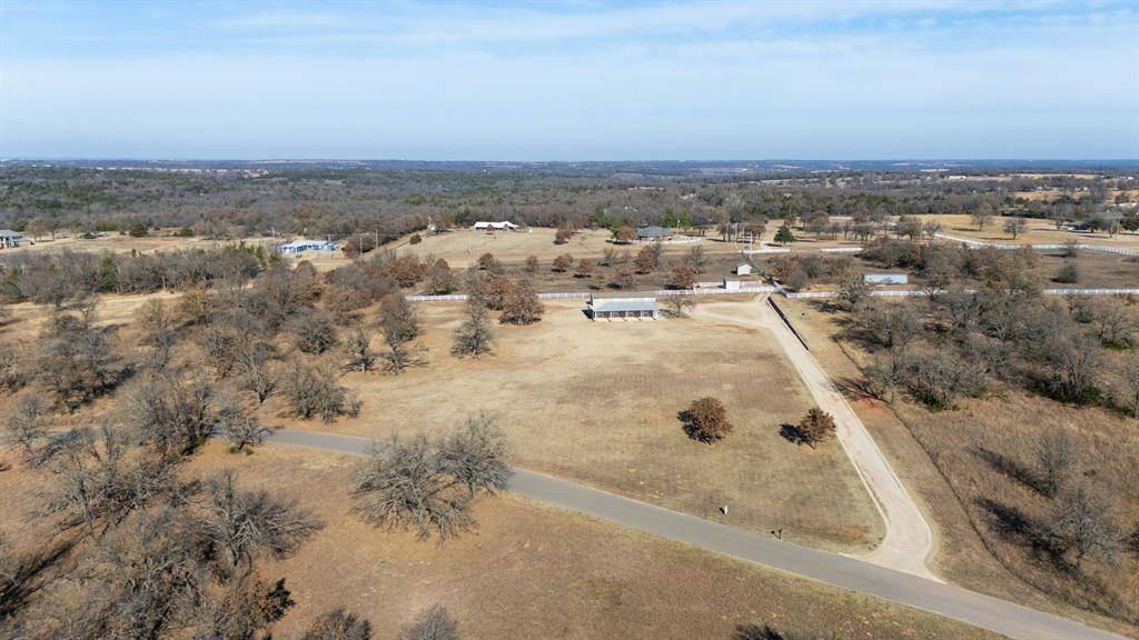 9438 Creek VW, Guthrie, OK 73044