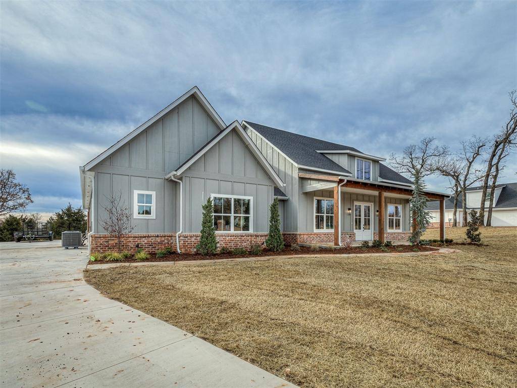 21246 Reserve CIR, Harrah, OK 73045