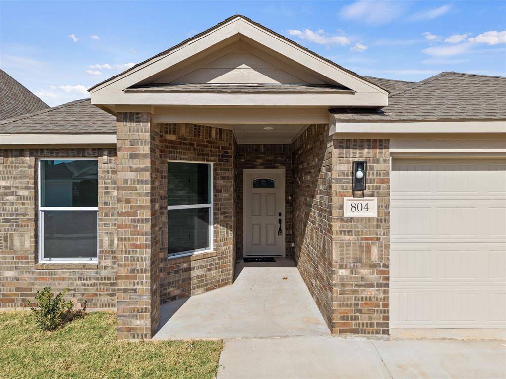804 Chateau CT, Kingfisher, OK 73750