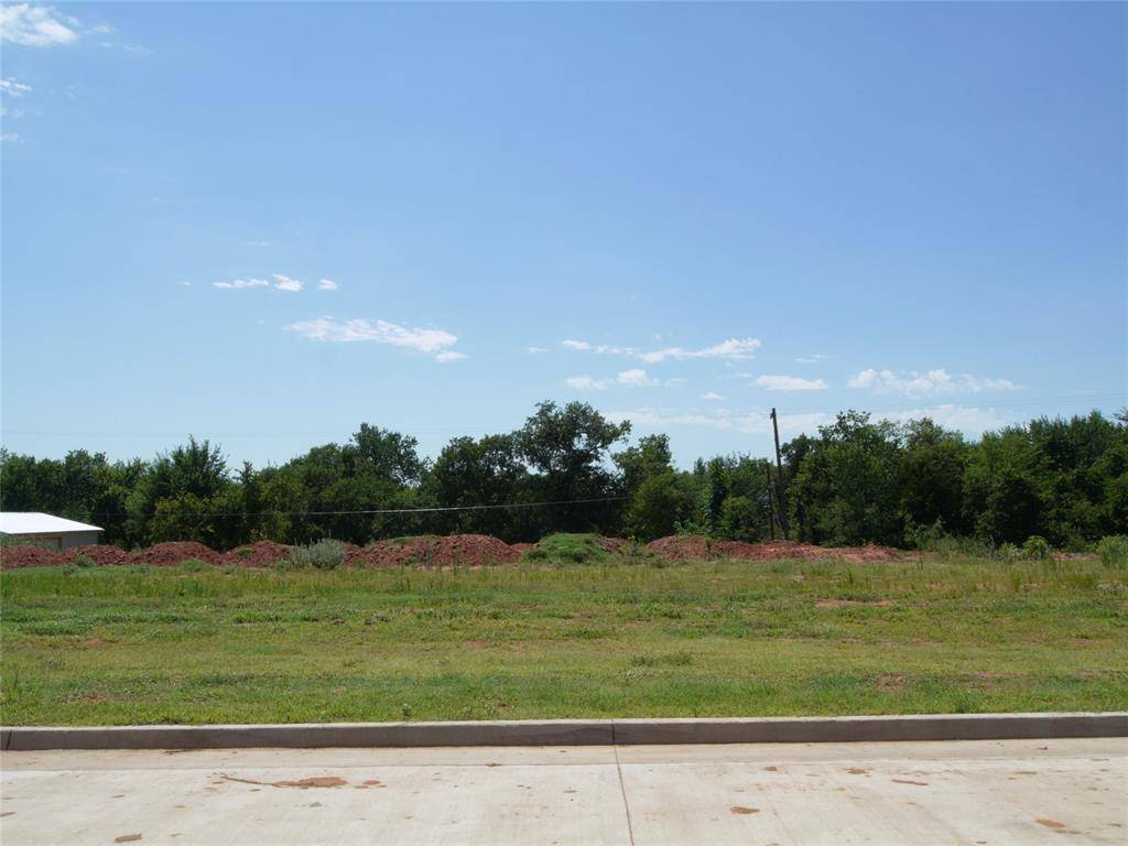 1525 Cambria DR, Edmond, OK 73013