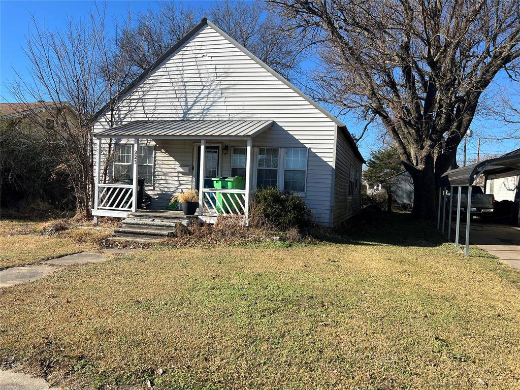 223 S 7th ST, Okemah, OK 74859