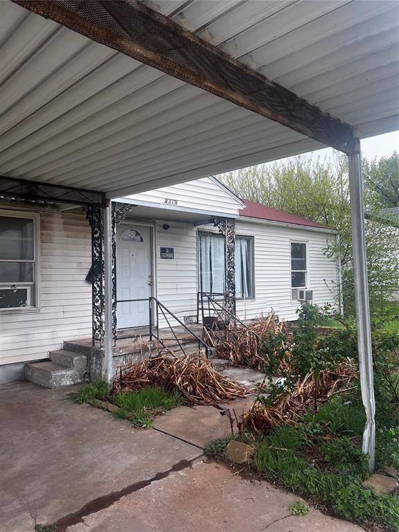 8319 NE 10th ST, Midwest City, OK 73110