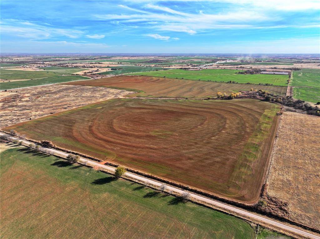 0001 NW Gregory RD, Okarche, OK 73762