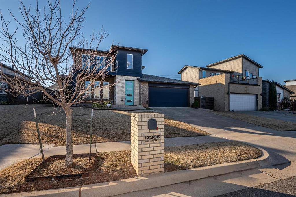 17305 Sparrow Hawk LN, Edmond, OK 73012