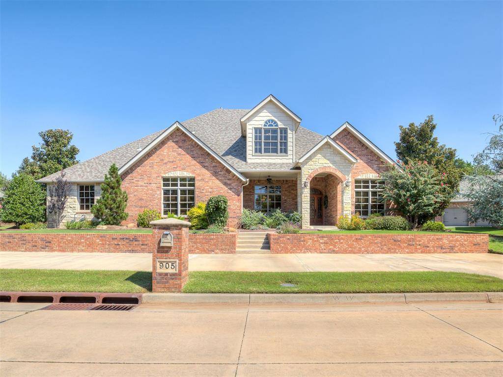 905 Stone Creek BLVD, Yukon, OK 73099