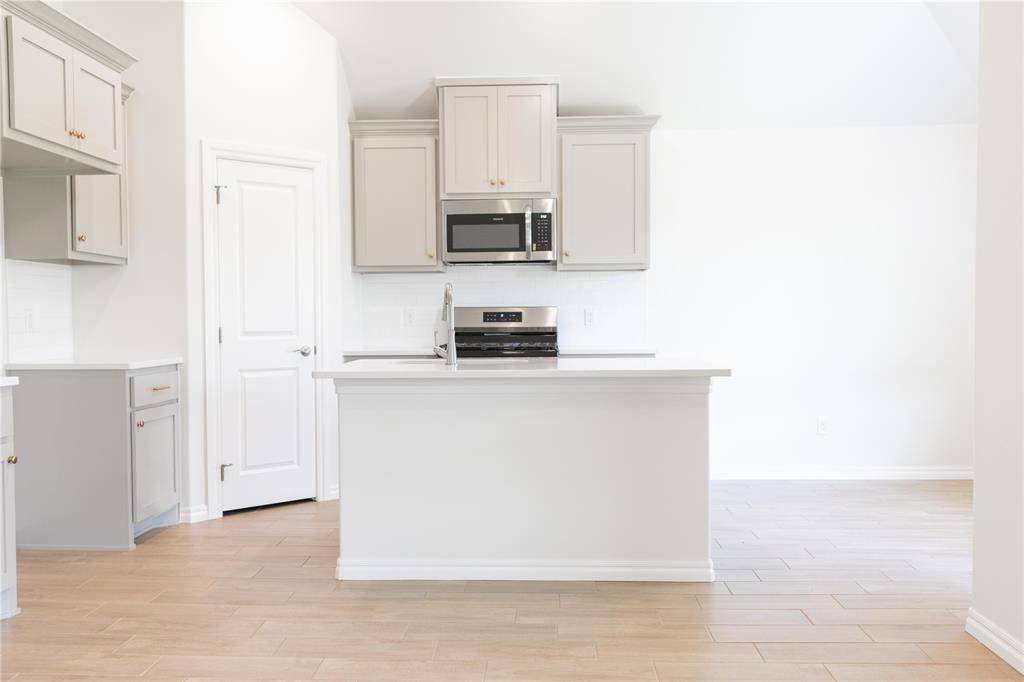 2216 NW 170th ST, Edmond, OK 73012