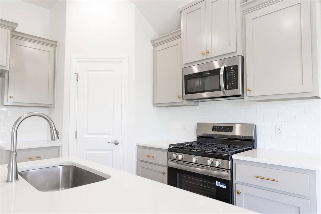 2216 NW 170th ST, Edmond, OK 73012
