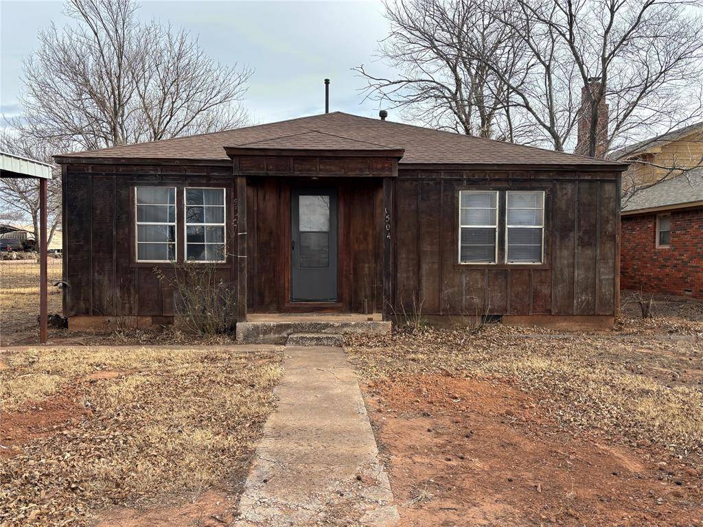 1504 N 6th ST, Sayre, OK 73662