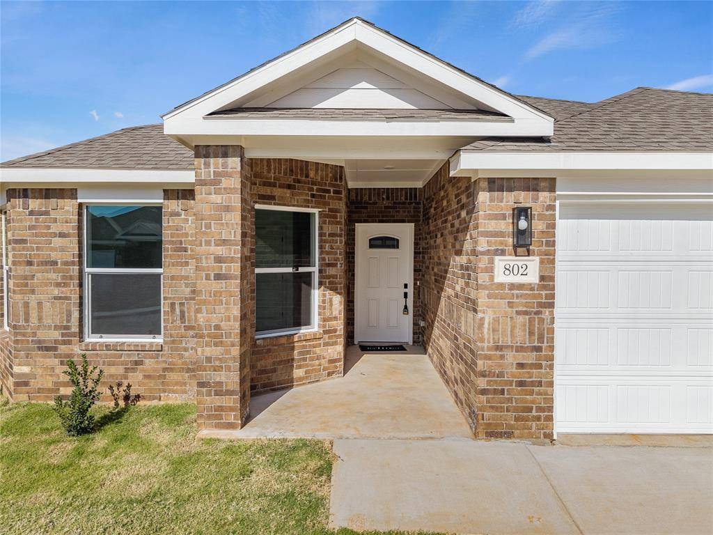 802 Venice CT, Kingfisher, OK 73750