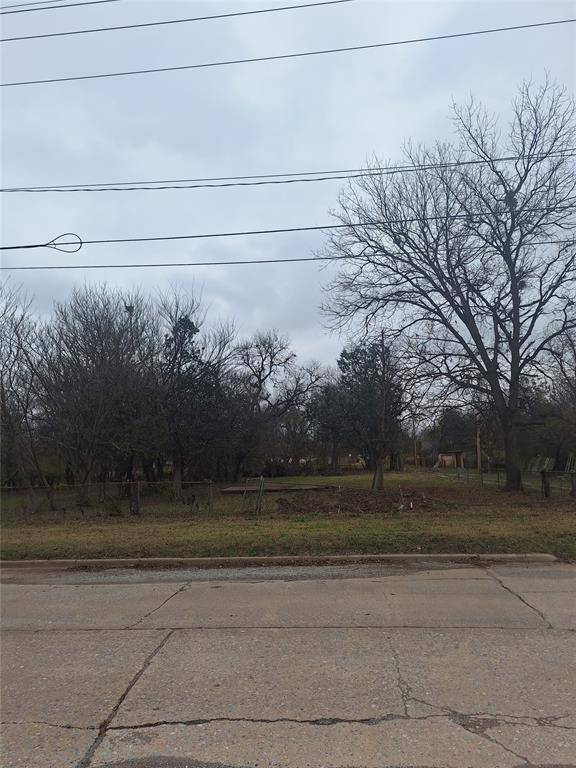 908 SW 4th ST, Lawton, OK 73501