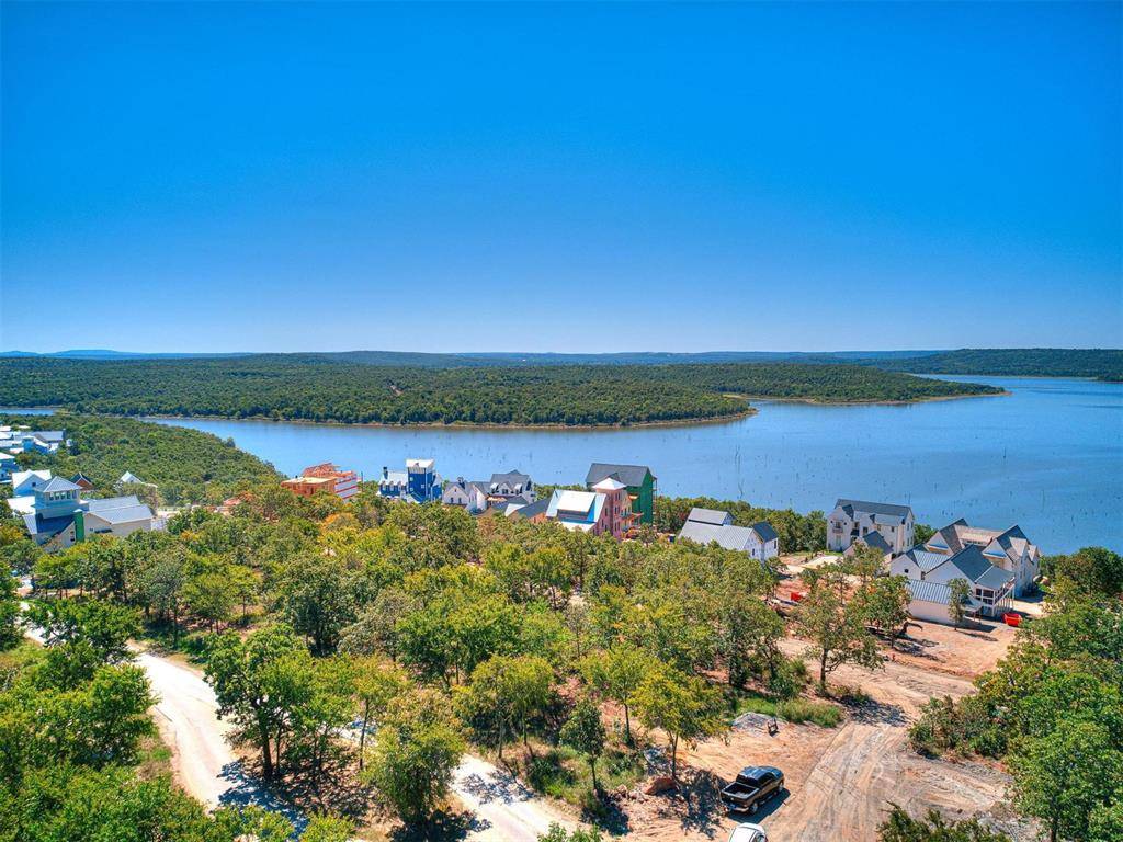129 Lower Greenway, Carlton Landing, OK 74432