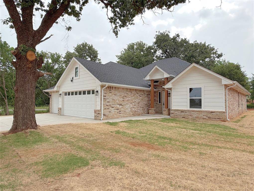 2201 Winter Ridge RD, Blanchard, OK 73010