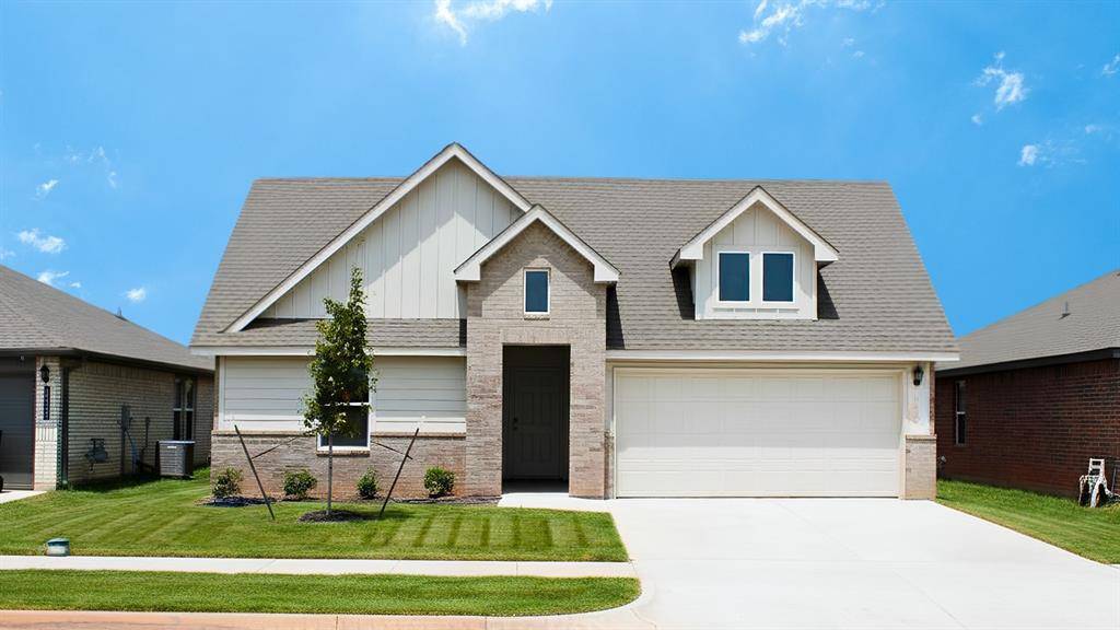 10209 NW 27th ST, Yukon, OK 73099