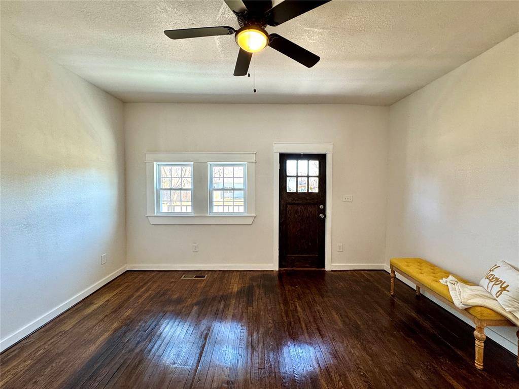 728 S 13th ST, Chickasha, OK 73018