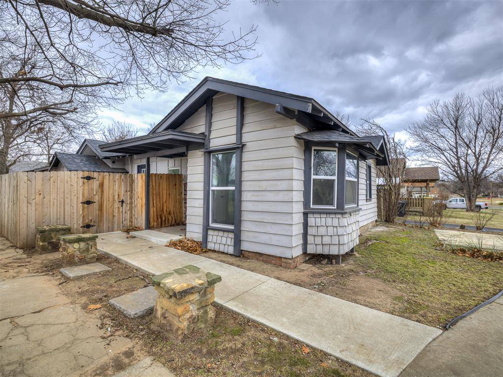 2000 NW 15th ST, Oklahoma City, OK 73106
